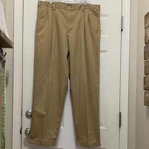 3/$15 Izod Men's Khaki Chinos Size 40/34 100% Cotton